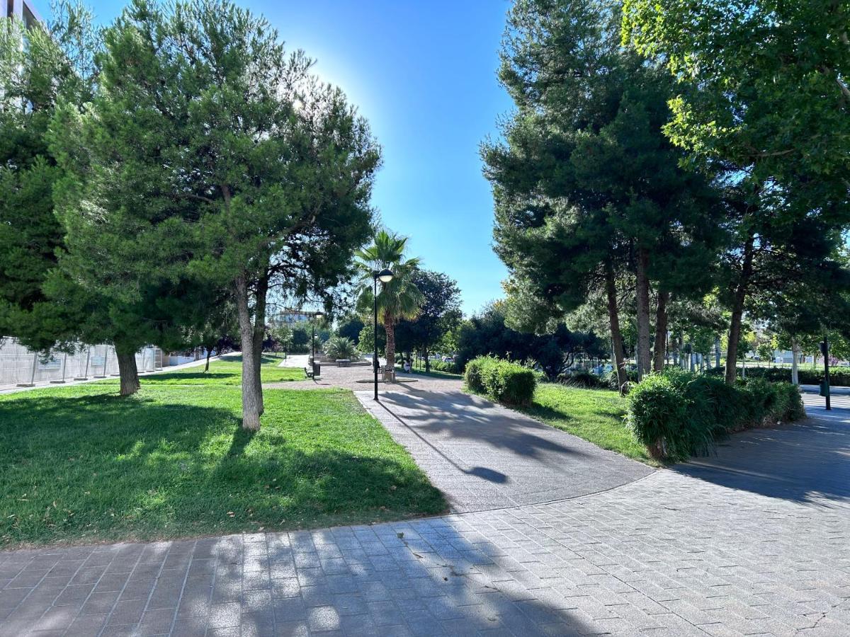 Juncal Bonito Loft, 110 M2 Apartment Zaragoza Bagian luar foto
