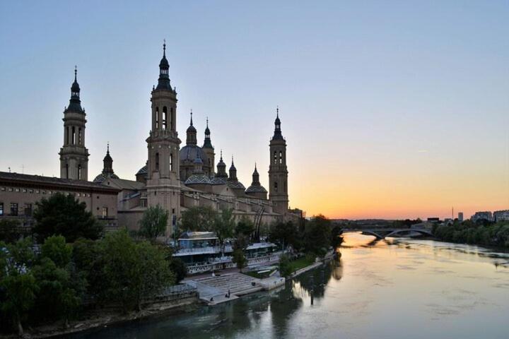 Juncal Bonito Loft, 110 M2 Apartment Zaragoza Bagian luar foto